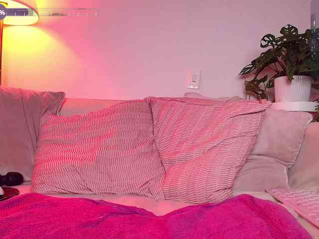 SallyeLeins webcam