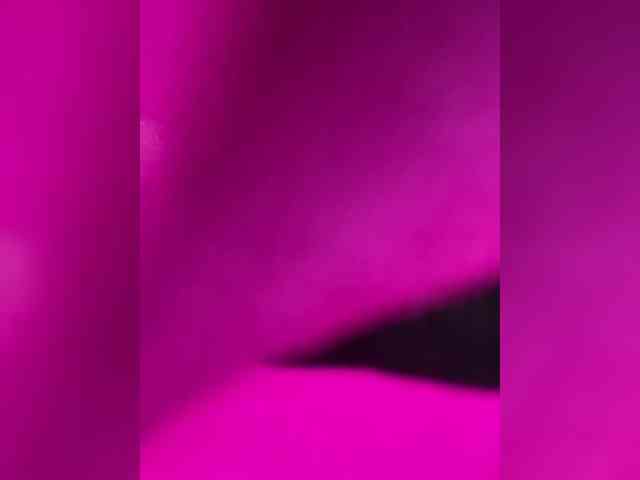 chat naked SallyeLeins