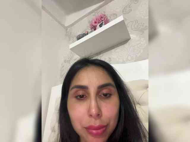 adult cam to cam SallyeLeins