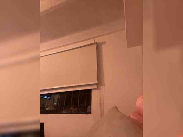 SallyeLeins webcam