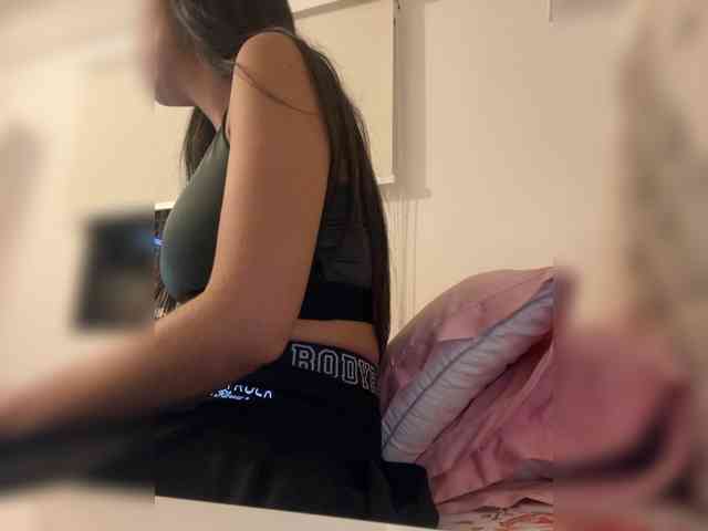 SallyeLeins webcam
