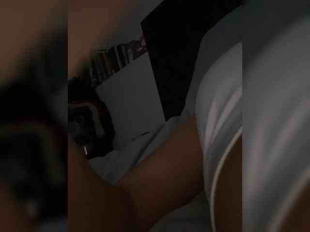 SallyeLeins webcam