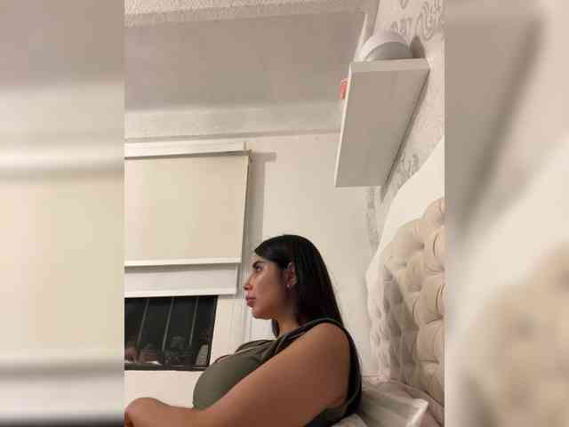 SallyeLeins Live Webcam on BongaCams