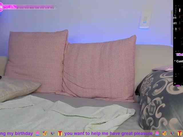striptease cam SallyeLeins