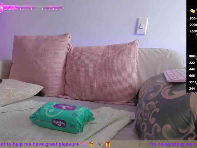 SallyeLeins webcam