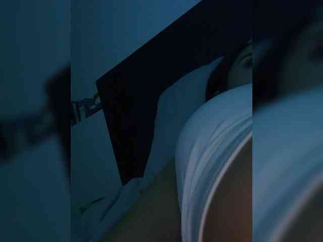 SallyeLeins webcam