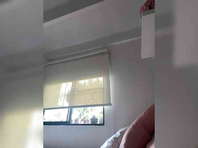 SallyeLeins webcam