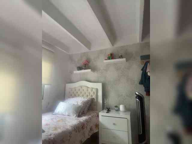SallyeLeins webcam