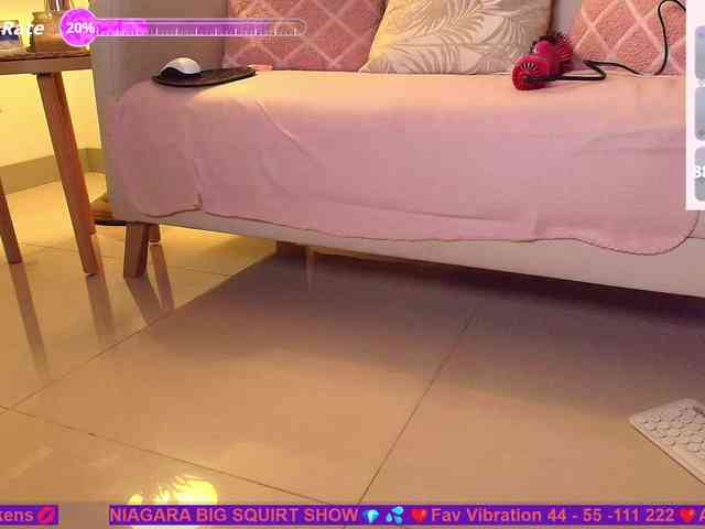 SallyeLeins Live Webcam on BongaCams