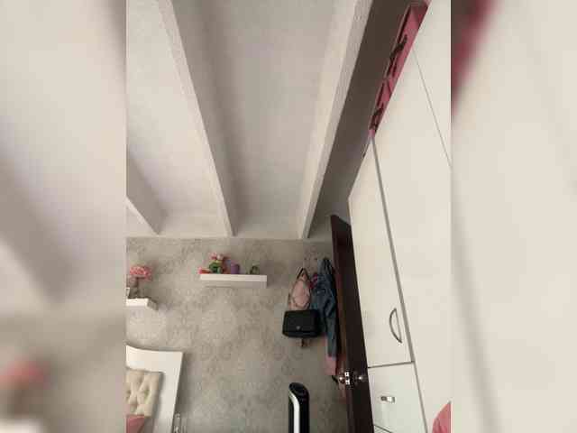 SallyeLeins webcam