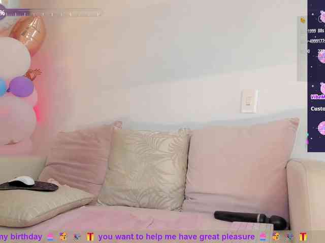 SallyeLeins webcam