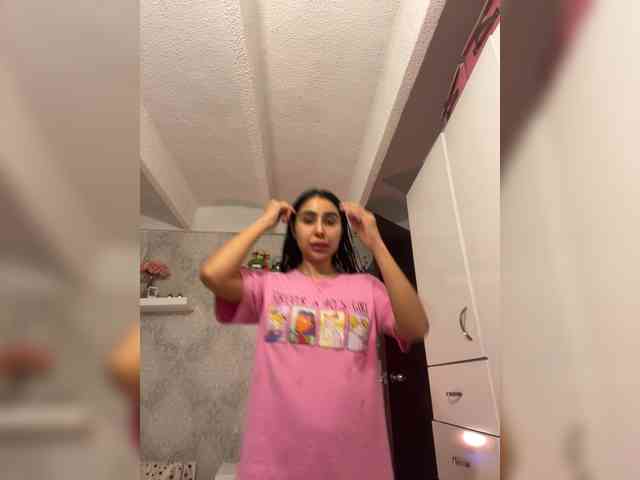 SallyeLeins Live Webcam on BongaCams