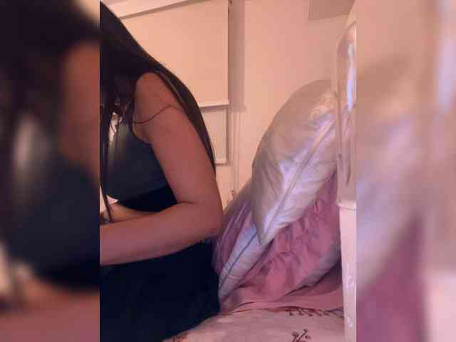 SallyeLeins webcam
