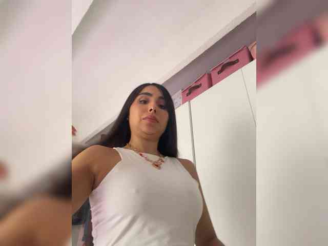 SallyeLeins webcam