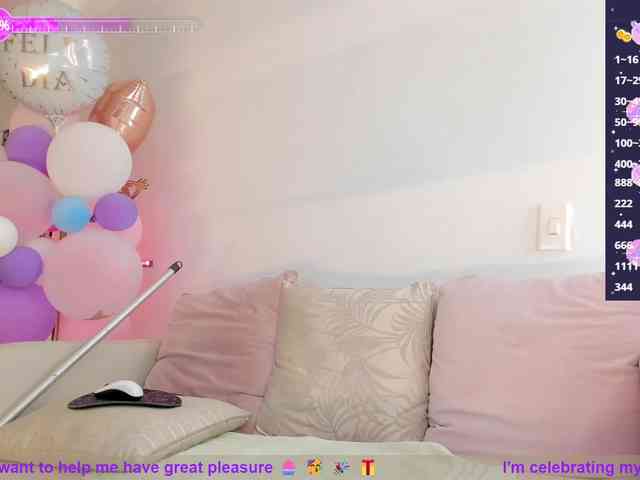 SallyeLeins webcam
