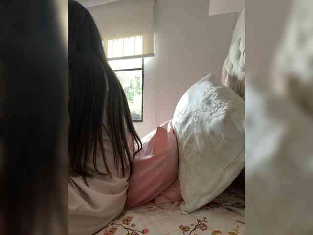 SallyeLeins's webcam live show