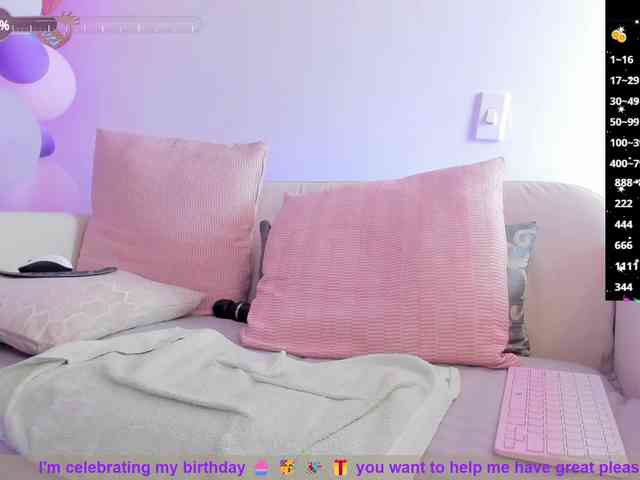 SallyeLeins webcam