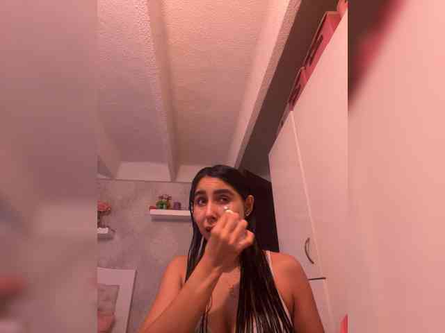 SallyeLeins Live Webcam on BongaCams