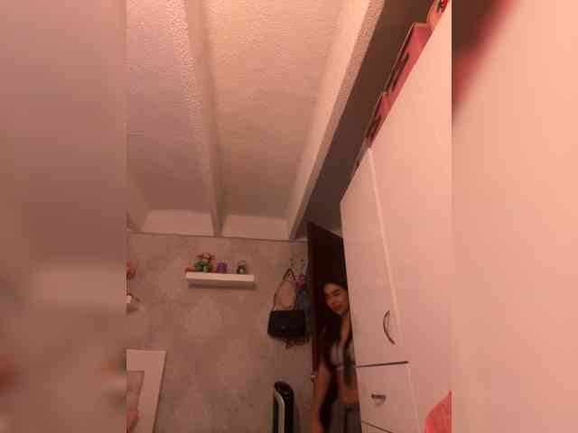 SallyeLeins Live Webcam on BongaCams