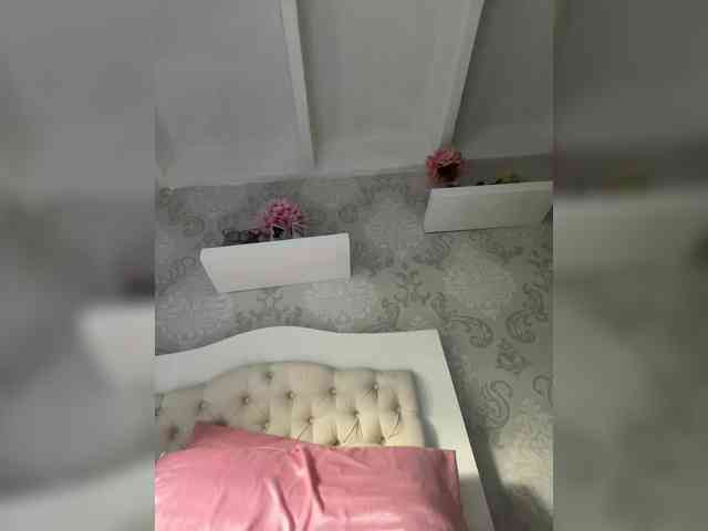 SallyeLeins webcam