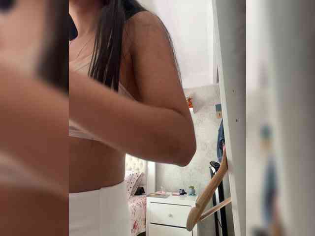 SallyeLeins Live Webcam on BongaCams