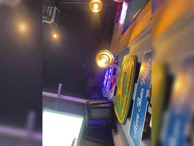 SallyeLeins webcam