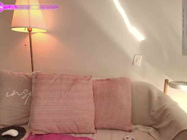 SallyeLeins webcam