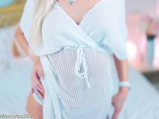 Amoramias's BongaCams show and profile