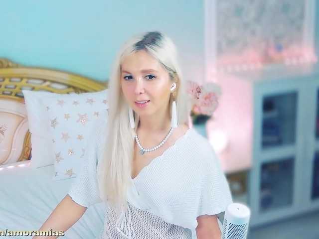 amoramias cam belle
