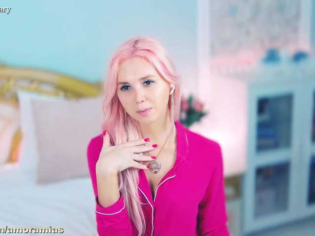 Amoramias's BongaCams show and profile