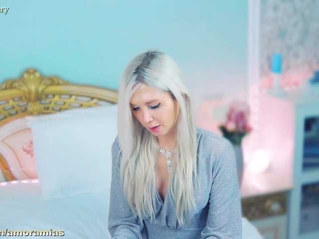 Amoramias's BongaCams show and profile