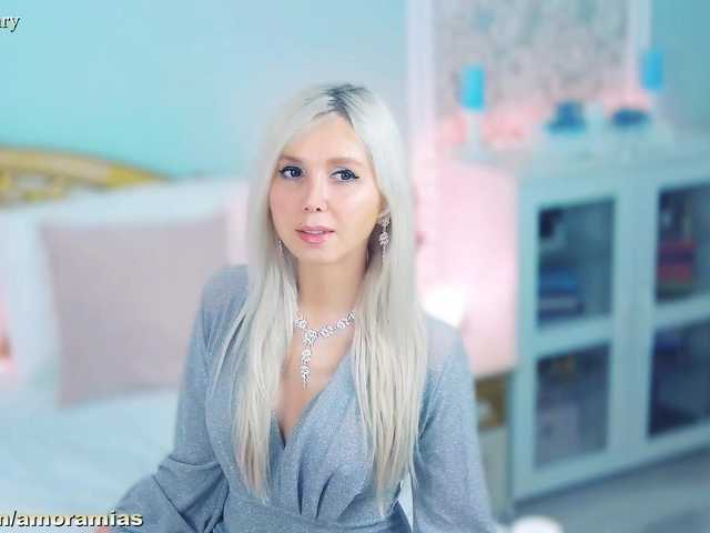 Amoramias's BongaCams show and profile