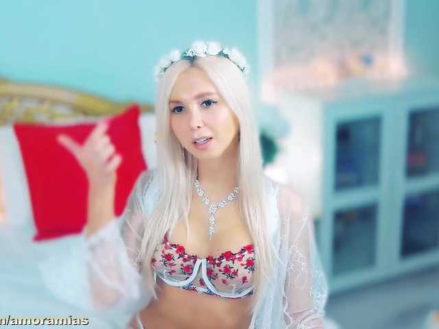 Amoramias's BongaCams show and profile