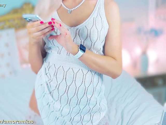 Amoramias's BongaCams show and profile