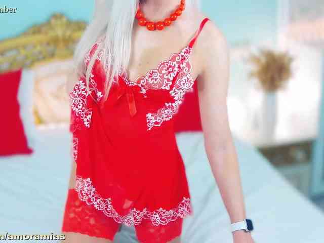 Amoramias Live Webcam on BongaCams