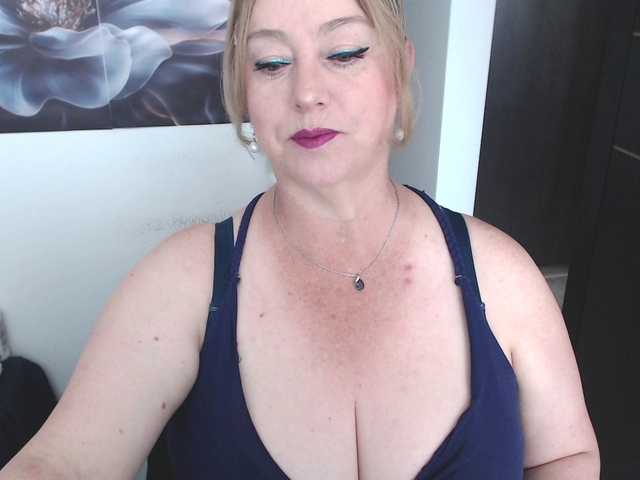 sweetsalo's BongaCams show and profile