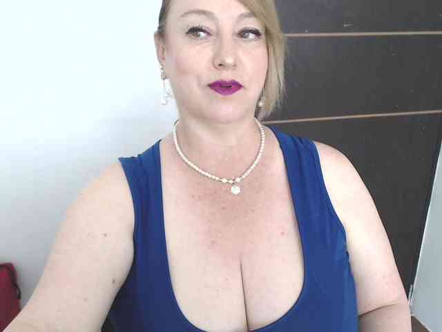 sweetsalo webcam