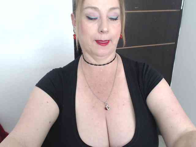 sweetsalo webcam