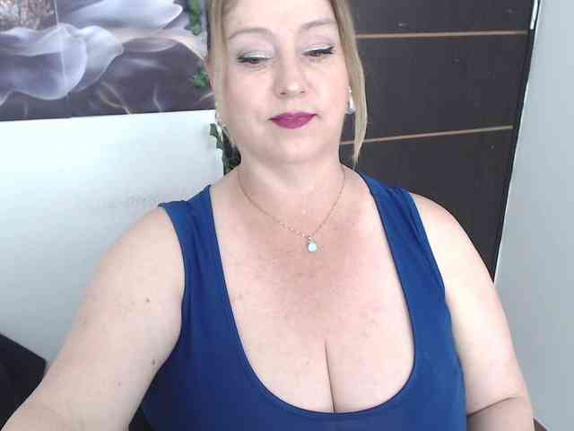 sweetsalo webcam
