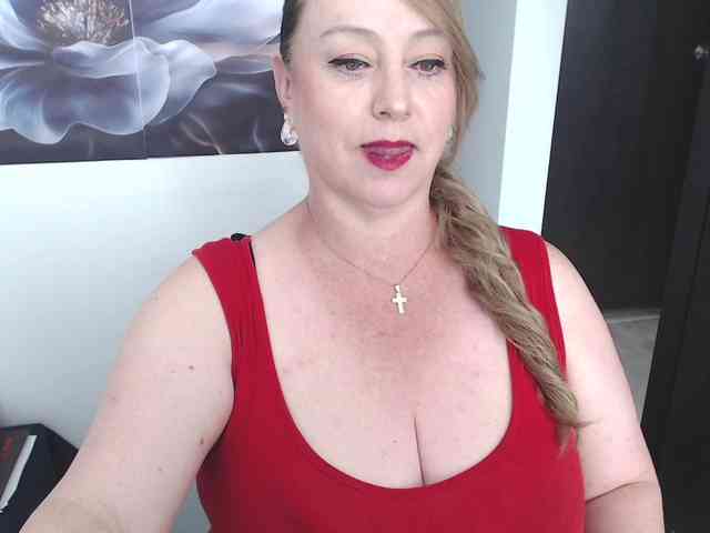 sweetsalo webcam