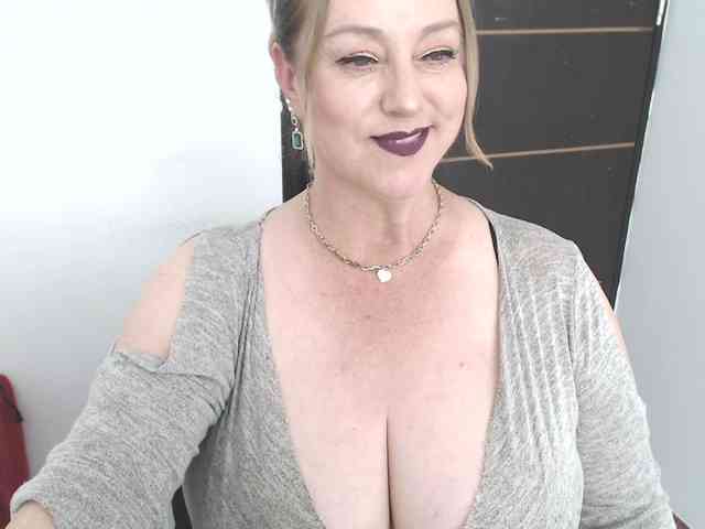 sweetsalo webcam