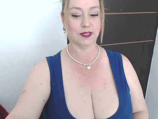 sweetsalo webcam