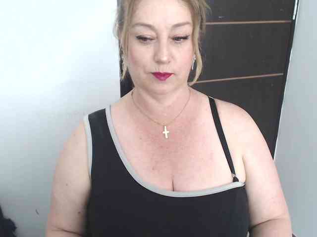 sweetsalo webcam
