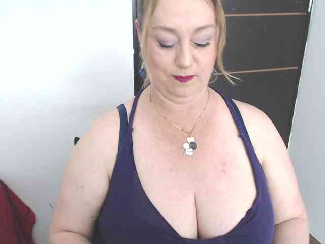 sweetsalo webcam