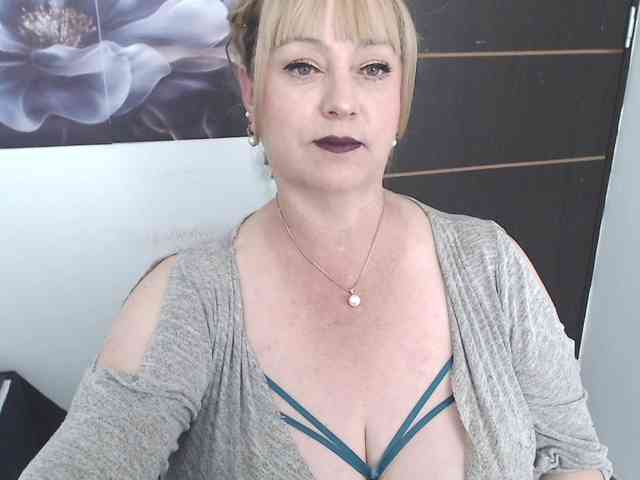sweetsalo webcam