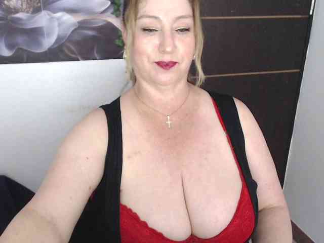 sweetsalo webcam