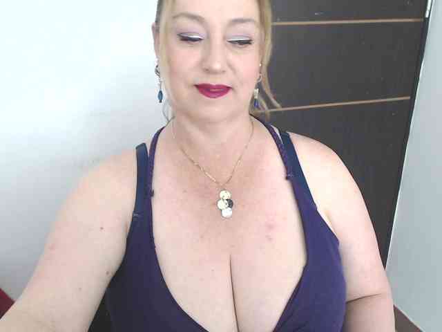 sweetsalo webcam