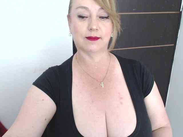 sweetsalo webcam