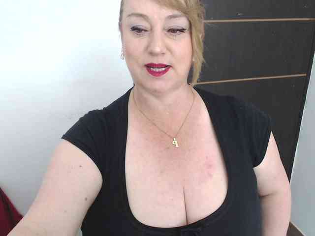 sweetsalo webcam