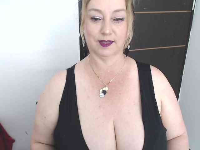 sweetsalo webcam